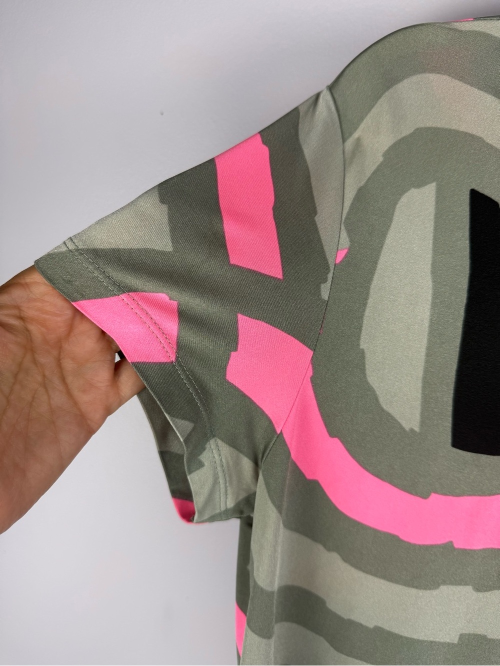 Jamie Sadock Medium Short Sleeve Golf Polo Shirt Pink Olive Abstract Print - Picture 4 of 13